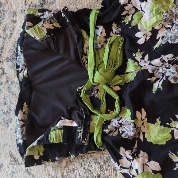 Speechless Floral strapless Dress size 11 Black green sweetheart cute like new - Picture 5 of 5